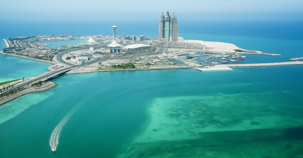 Top Waterfront Communities in Abu Dhabi
